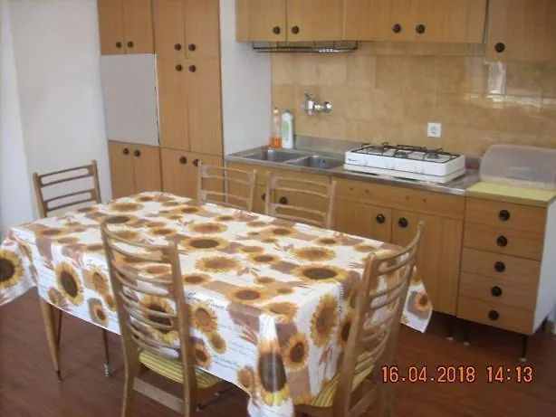 Apartment At Sea Lovran