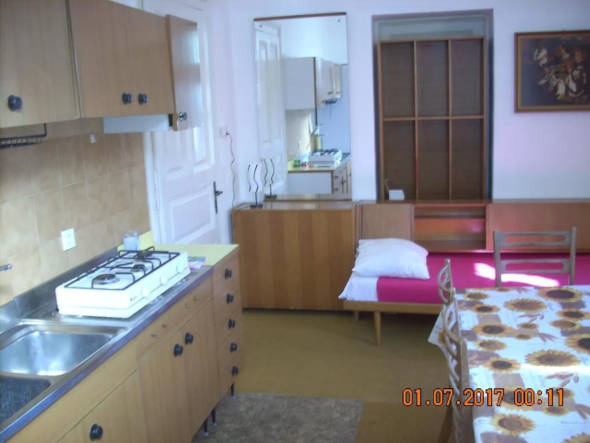 Apartment At Sea Lovran