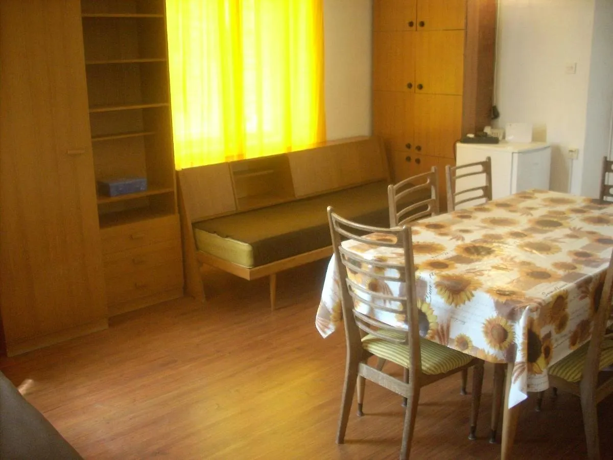 Apartment At Sea Lovran